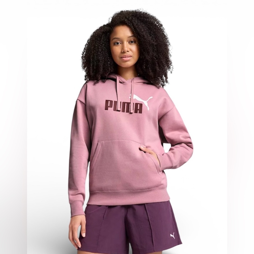 PUMA NWOT Women's Pink Fleece
Hoodie Size L